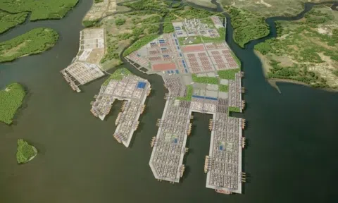 Bà Rịa - Vũng Tàu: Cái Mép - Thị Vải cần những gì để trở thành cảng trung chuyển quốc tế?