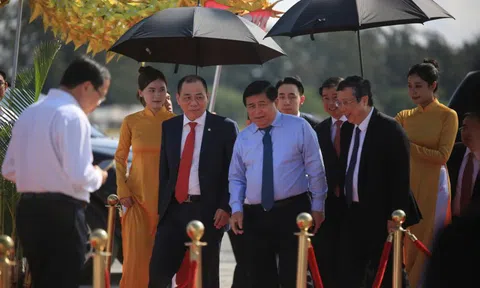 6 phó thủ tướng đi khắp cả nước khởi công, khánh thành loạt dự án lớn