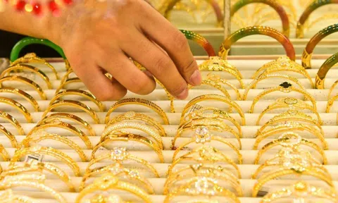 Giá vàng nhẫn, vàng SJC chiều 7/5 quay đầu giảm mạnh