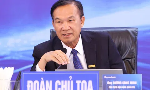 Ông Dương Công Minh: Sacombank sẽ tiếp tục cắt giảm nhân sự