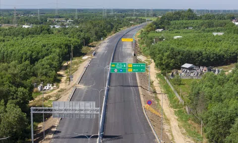 Đề xuất thu phí cao tốc Bến Lức - Long Thành giá 2.000 đồng/km