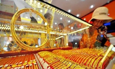 Chiều 27/5: Giá vàng thế giới lao dốc, giá vàng trong nước tiếp tục giảm