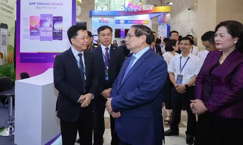 Paste to Pay và Thanh toán không chạm gây ấn tượng tại Ngày Chuyển đổi số ngành Ngân hàng 2025