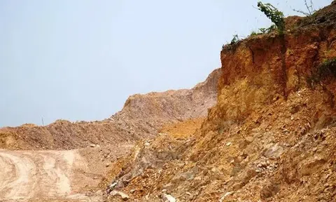 'Tuýt còi’ đấu giá hai mỏ khoáng sản trữ lượng hàng triệu m3 tại Huế