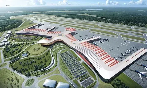 Hai 'ông lớn' đề xuất về sân bay Phú Quốc, Bộ Xây dựng phản hồi gì?