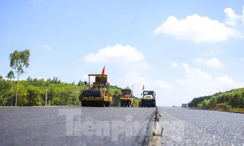 Nhiều đoạn cao tốc qua miền Trung sẽ thông xe ngày 19/8