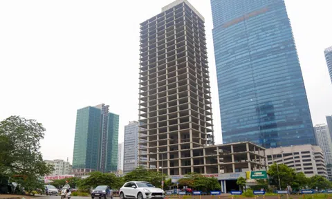Diễn biến mới tại tòa tháp hơn 2.700 tỷ 'đắp chiếu' cả thập kỷ