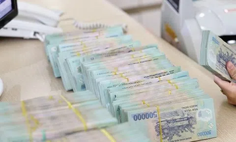 3 tháng, người dân gửi thêm vào ngân hàng hơn 400.000 tỷ đồng