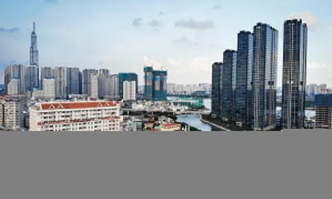 Cảnh trái ngược trên thị trường địa ốc