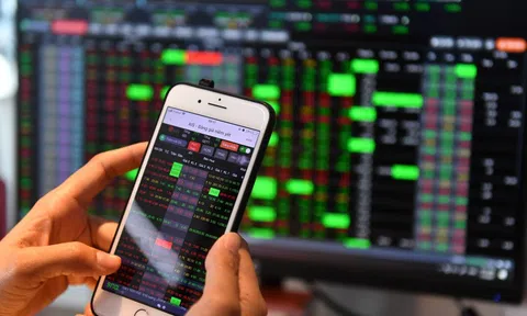 VN-Index trở lại mốc 1.500 điểm sau hơn 4 năm