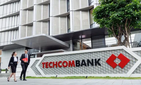 Techcombank báo lãi trước thuế quý 2/2025 gần 7.900 tỷ đồng, cao nhất từ trước đến nay