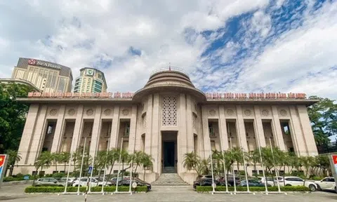 Ngân hàng Nhà nước tăng mạnh tỷ giá USD, giá đô la ngân hàng lập đỉnh mới