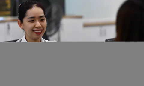 Giữa 'sóng' tinh gọn, loạt ngân hàng vẫn tuyển hàng trăm vị trí