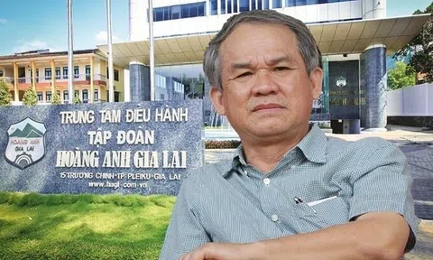 Vừa "thở phào" nhờ xóa lỗ lũy kế, Hoàng Anh Gia Lai của bầu Đức bất ngờ bị "tuýt còi"