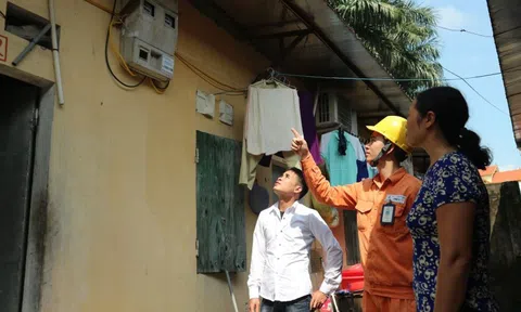 EVN lý giải gì về việc phân bổ khoản lỗ hơn 44.000 tỉ đồng vào giá điện?