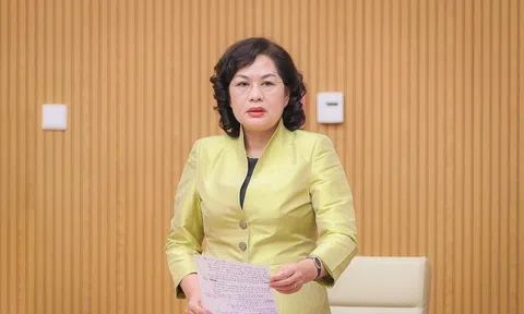 Bà Nguyễn Thị Hồng được vinh danh là Thống đốc Ngân hàng Trung ương xuất sắc nhất thế giới năm 2025 cùng với Chủ tịch Fed và Thống đốc NHTW Đan Mạch