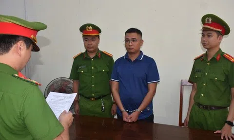 Bắt cựu nhân viên ngân hàng ở Đà Nẵng