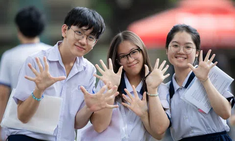 Học sinh, sinh viên học giỏi được vay tiền lãi suất thấp