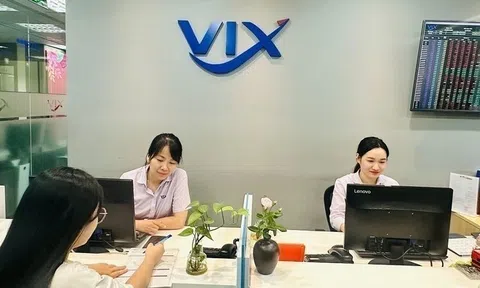 Cổ phiếu tăng trần sau khi công ty công bố kế hoạch lập sàn tiền số