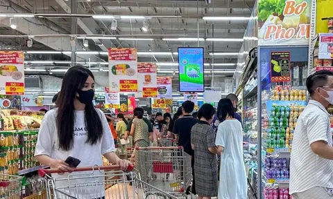 Nguy cơ 'nhảy' bậc thuế dù thu nhập thực tế không tăng