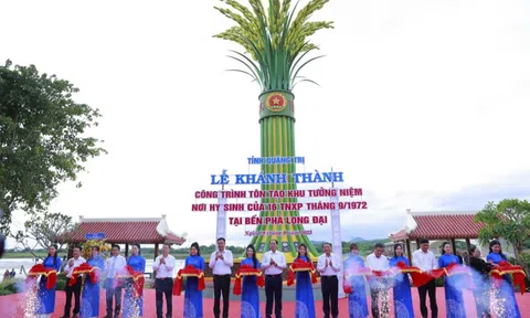 Khánh thành Khu tưởng niệm thanh niên xung phong hy sinh tại bến phà Long Đại