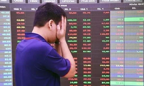 Chuyên gia lý giải cú "rơi" 35 điểm của VN-Index trong phiên cuối tuần