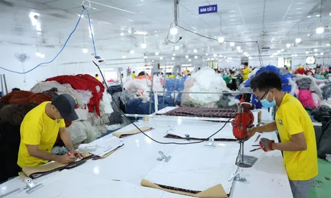 Dệt may đã thoát cảnh gia công