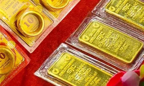 Chiều 21/10: Giá vàng nhẫn, vàng miếng đồng loạt giảm mạnh sau khi lập đỉnh