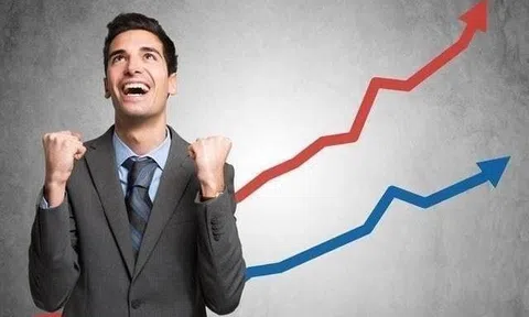Hàng loạt cổ phiếu tăng tốc đón sóng KQKD quý 3, một mã HOSE "tím lịm" 5 phiên sau khi báo lãi tăng bằng lần