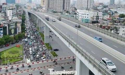 Vành đai 2 đổi biển quảng cáo, 'bộ mặt' tuyến đường 10.000 tỷ sẽ ra sao?