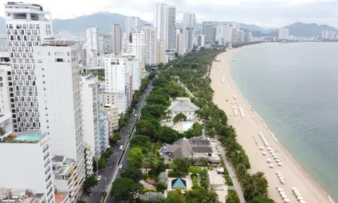 Đấu giá 3 khu 'đất vàng' bên bờ biển Nha Trang để phát triển kinh tế đêm