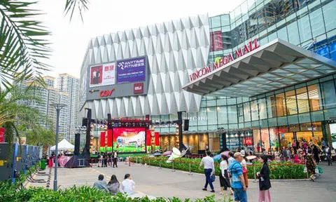 Khách đến TTTM tăng mạnh, Vincom Retail lãi gần 3.800 tỷ đồng sau 9 tháng