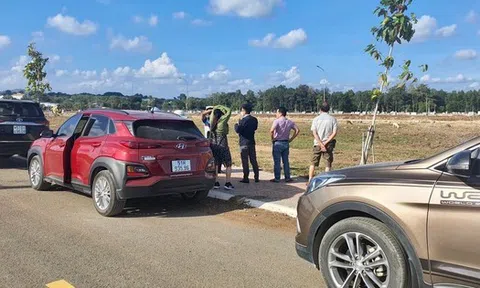 Bộ Xây dựng sẽ đề xuất cơ chế kiểm soát, kiềm chế giá bất động sản