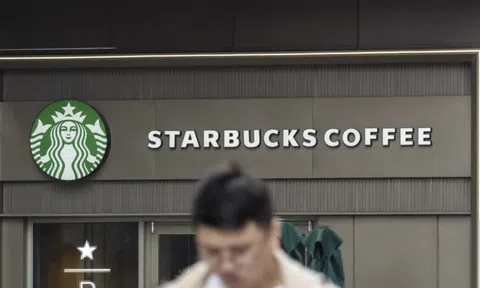 Starbucks bán lại mảng kinh doanh tại Trung Quốc với 3 điều kiện