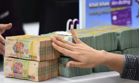 Vì sao lãi suất tiết kiệm ngân hàng tăng trở lại?