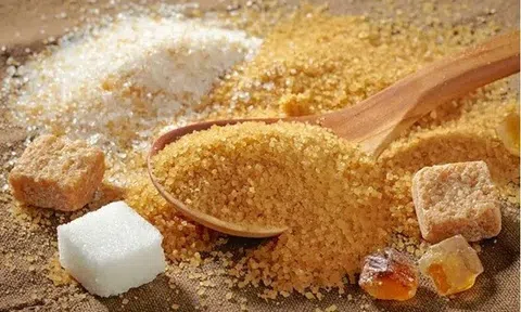 THỊ TRƯỜNG HÀNG HÓA: Giá đường tiếp tục 'trượt' dài trước áp lực nguồn cung