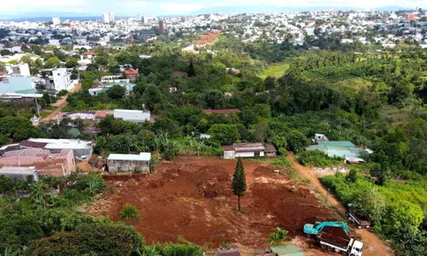 Đề xuất cưỡng chế 35 hộ dân trong dự án khu dân cư nghìn tỷ 'treo' 16 năm