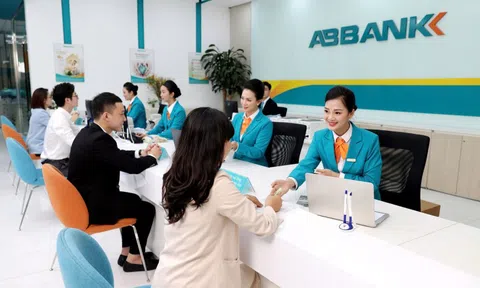 ABBANK: Ông Vũ Văn Tiền trở lại làm chủ tịch HĐQT dẫn dắt ngân hàng, ông Phạm Duy Hiếu thôi làm Tổng giám đốc
