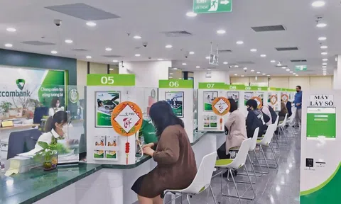 Lãi suất đang chịu nhiều sức ép