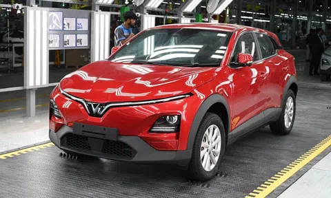 Quốc gia châu Á tỷ dân này cùng lúc đón VinFast và Tesla, nhưng 'gã khổng lồ Mỹ' đang đuối hơn?