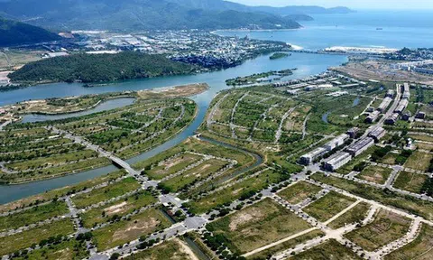 Đất nền tại nơi sắp có siêu đô thị lấn biển 14 tỷ USD bất ngờ có "biến", nhà đầu tư đổ về