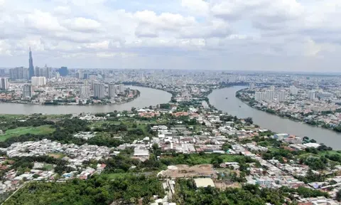 TP.HCM tìm 'chủ' cho khu đô thị treo suốt 3 thập kỷ