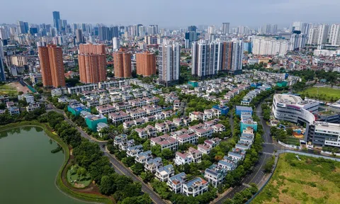 Giành mua căn hộ 200 triệu đồng/m2 tại khu đô thị đắt nhất Hà Nội