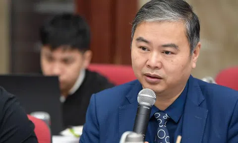 "Có lúc cửa hàng vàng găm hàng gây khó khăn cho công tác quản lý, nhất là vàng chế tác lẻ trong dân"