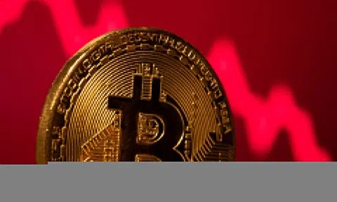 Bitcoin lao thủng mốc 90.000 USD, hơn 600 tỷ USD bị 'thổi bay'