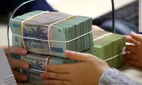 Lãi suất tăng nhiệt cuối năm