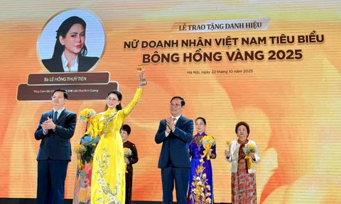 CEO Lê Hồng Thủy Tiên - Nữ lãnh đạo IPPG được vinh danh Top 10 “Bông Hồng Vàng Việt Nam 2025”