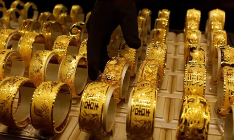 Giá vàng 2026 ra sao? Dự báo từ ngân hàng 156 tuổi