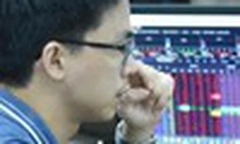 Tâm lý thận trọng bao trùm