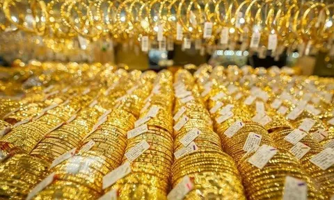 Sáng 25/11: Giá vàng nhẫn, vàng miếng tăng hơn 2 triệu đồng/lượng
